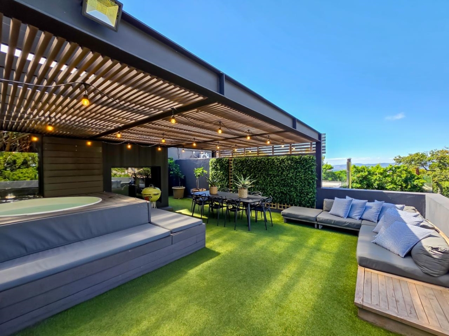 4 Bedroom Property for Sale in Higgovale Western Cape